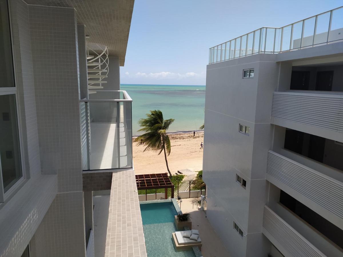 Apartamento Branco Haus Flat 409B - Pé na Areia no Caribessa